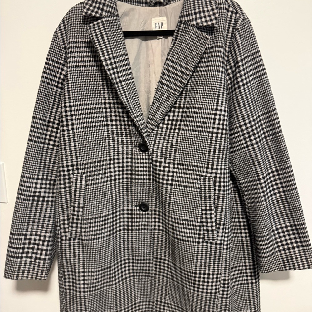 GAP Women's Classic Plaid Pea Coat